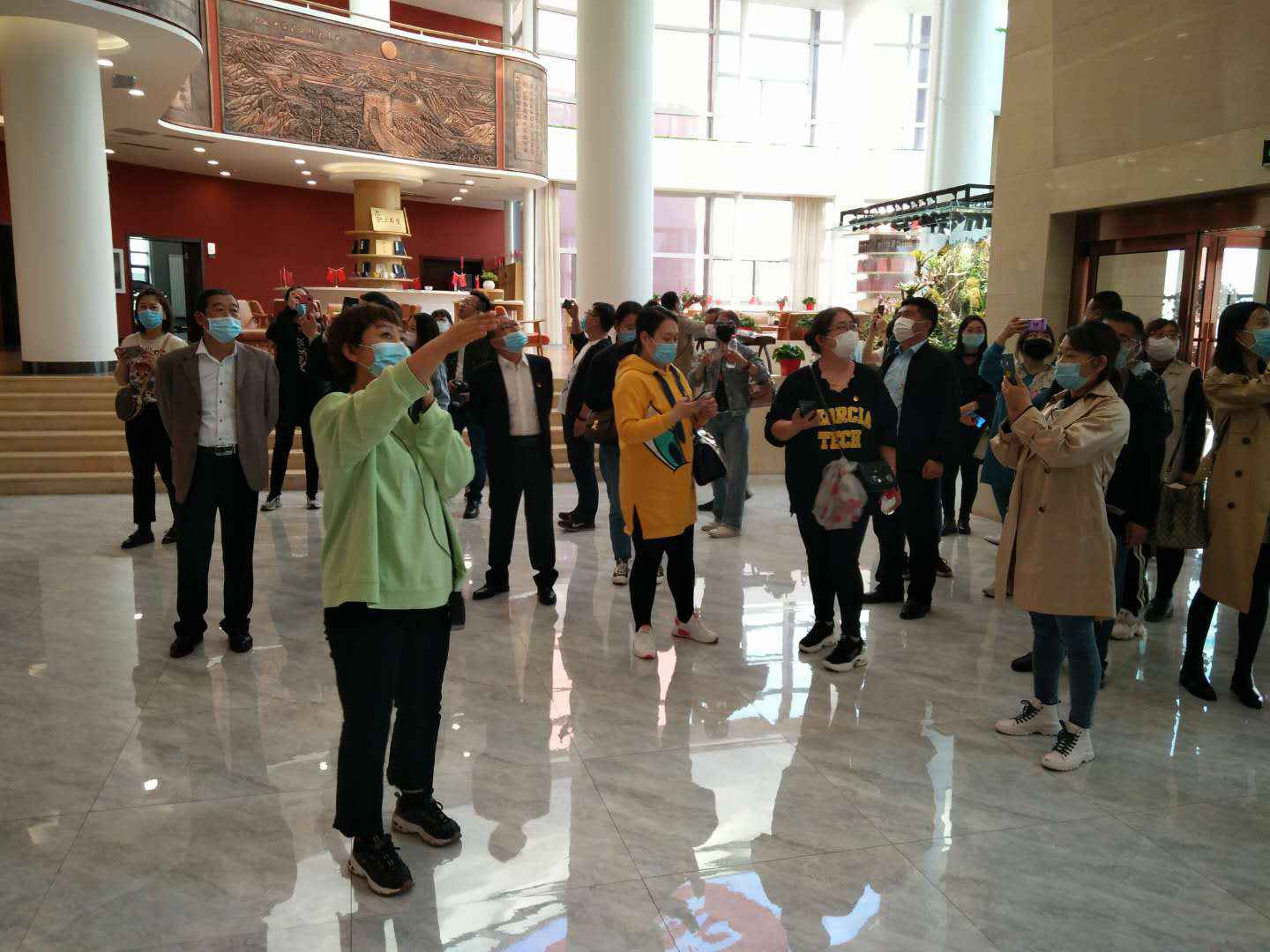 图片4(1).jpg 图片4(1).jpg